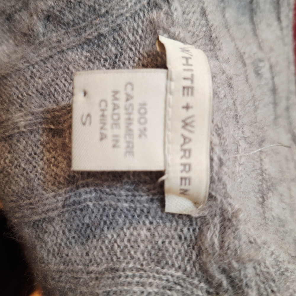 100% Cashmere Elegant Gray Women's Cardigan - Picture 5 of 5